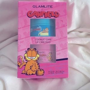 Garfield I Donut Care Lip Care Duo Set Lip scrub and lip mask New In Box